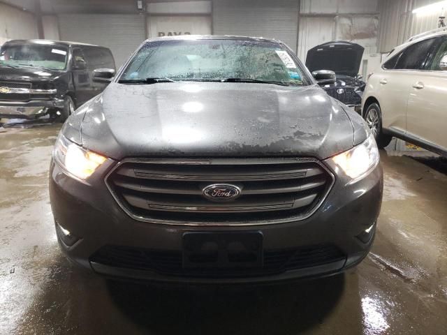 2016 Ford Taurus SEL