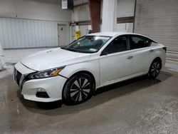 Salvage cars for sale from Copart Leroy, NY: 2022 Nissan Altima SV