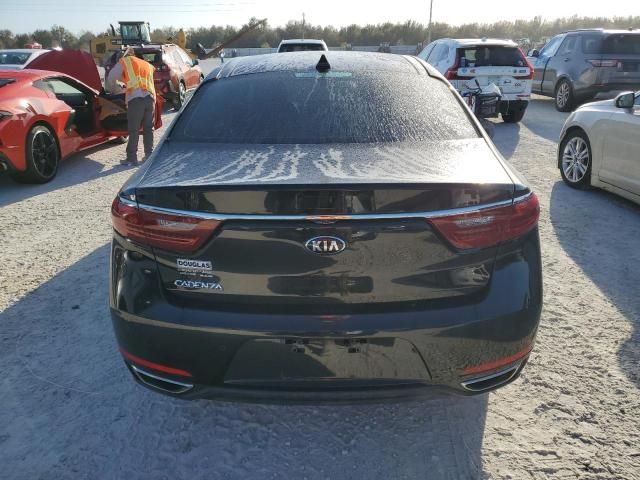 2017 KIA Cadenza Premium