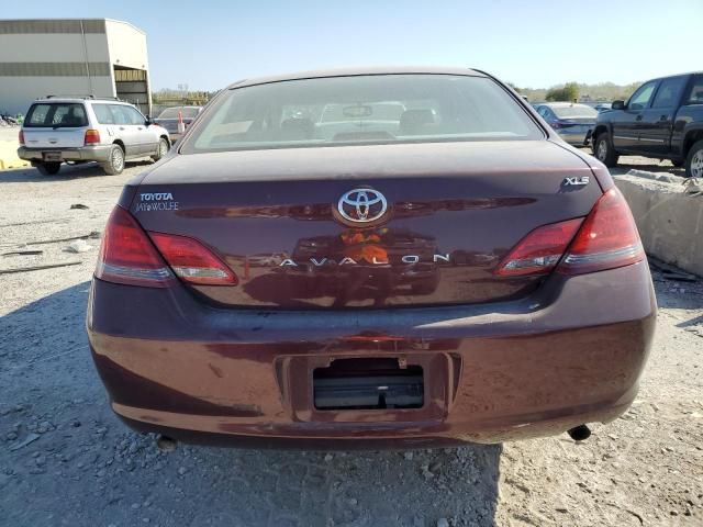 2008 Toyota Avalon XL