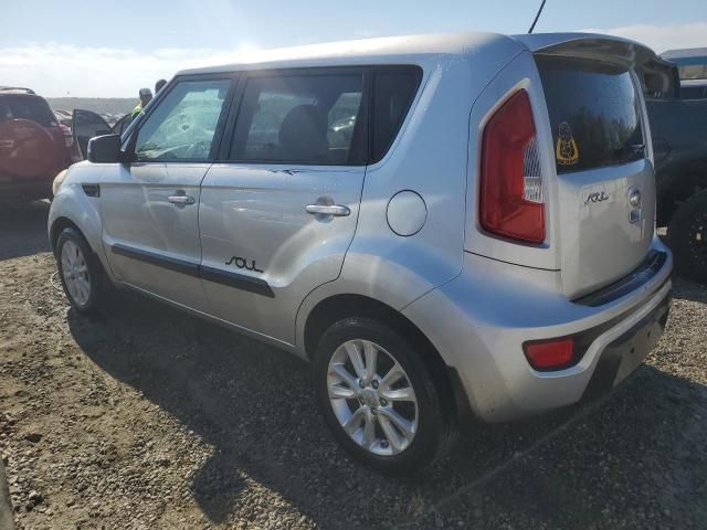 2013 KIA Soul +