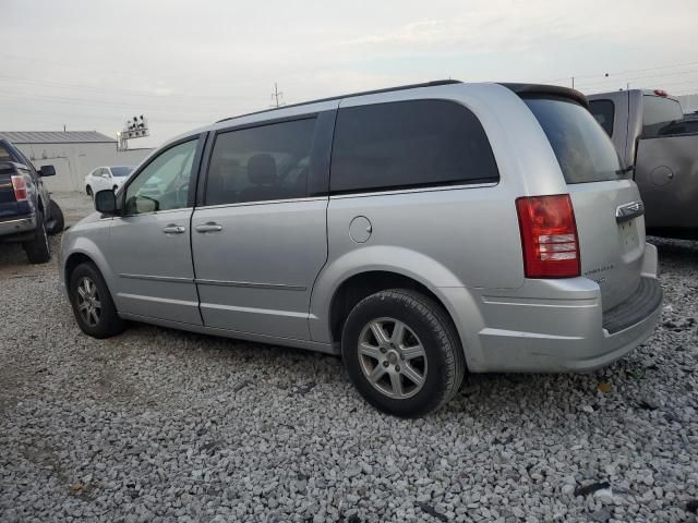 2010 Chrysler Town & Country Touring