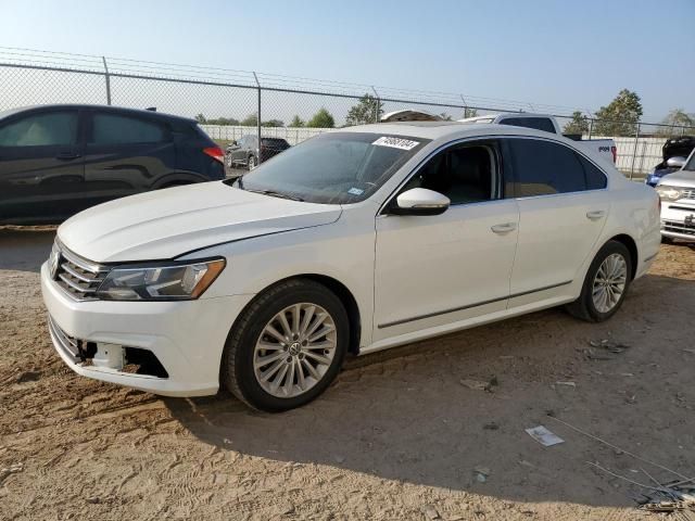 2016 Volkswagen Passat SE