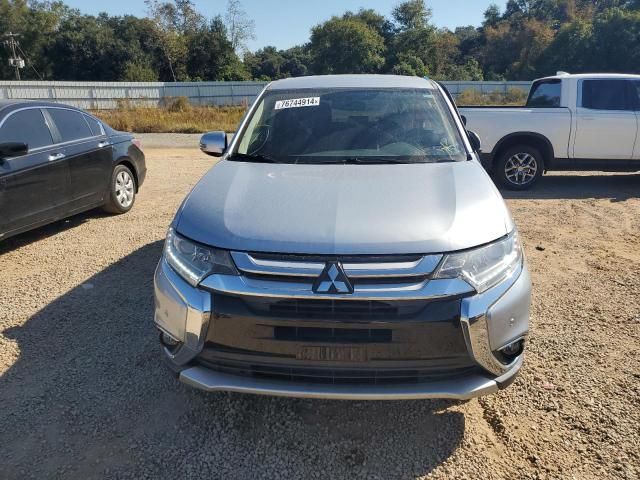 2017 Mitsubishi Outlander SE