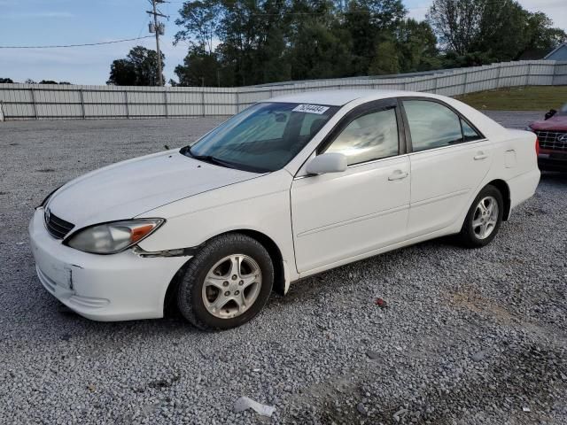 2004 Toyota Camry LE