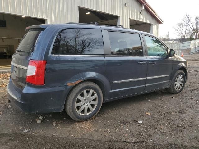 2013 Chrysler Town & Country Touring