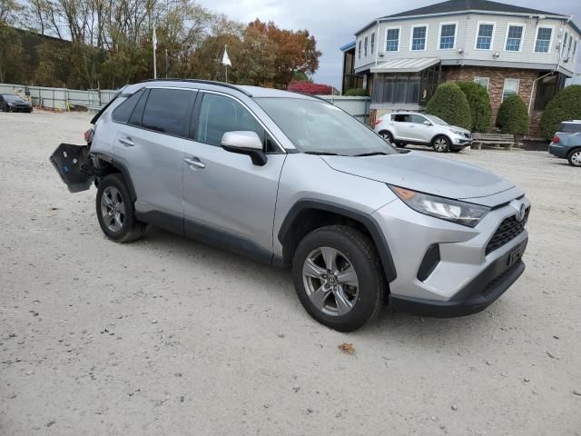 2022 Toyota Rav4 LE