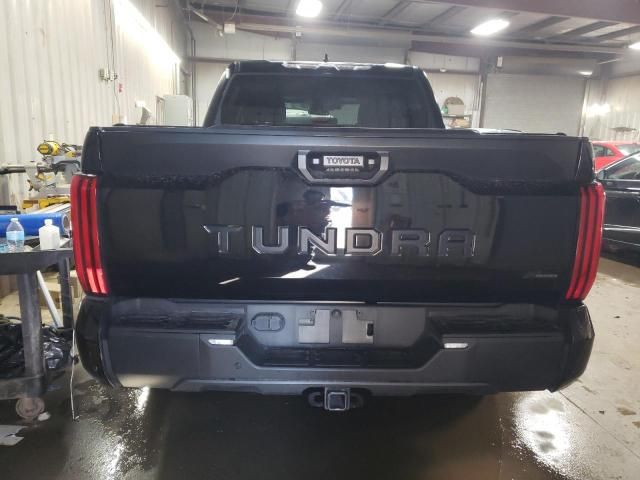 2022 Toyota Tundra Crewmax SR