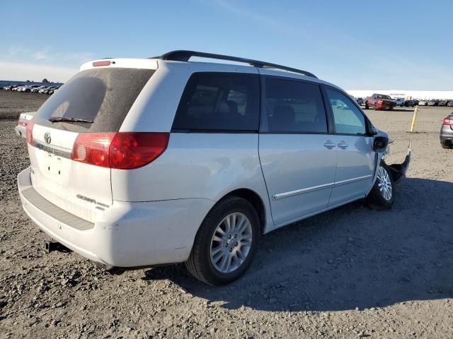 2008 Toyota Sienna XLE