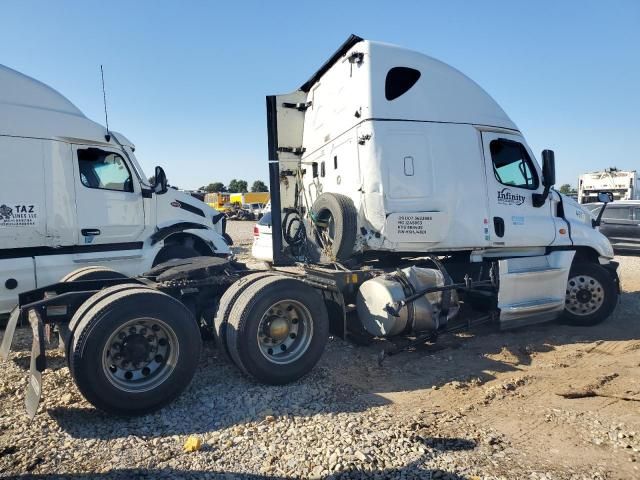 2017 Freightliner Cascadia 125