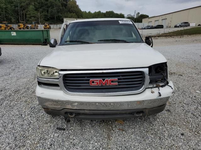 2002 GMC New Sierra C1500