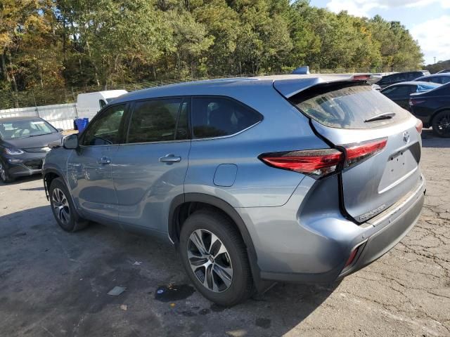 2020 Toyota Highlander Hybrid XLE