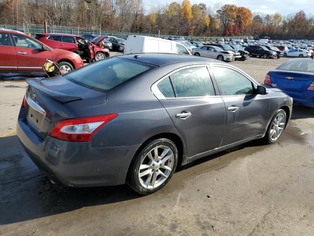 2010 Nissan Maxima S