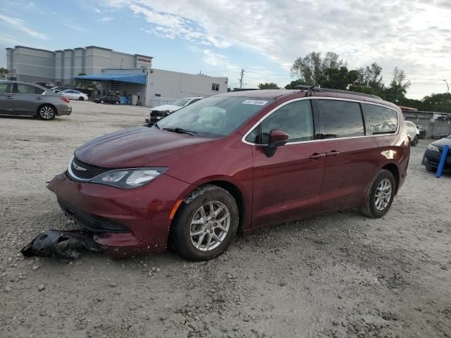 2021 Chrysler Voyager LXI