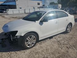 Volkswagen Vehiculos salvage en venta: 2017 Volkswagen Jetta S