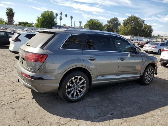 2017 Audi Q7 Premium Plus