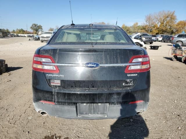 2013 Ford Taurus SE