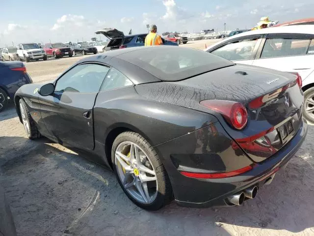 2016 Ferrari California T