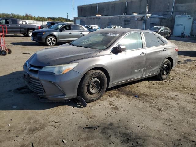 2016 Toyota Camry LE