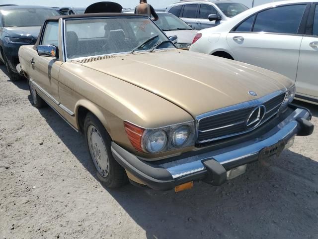 1987 Mercedes-Benz 560 SL