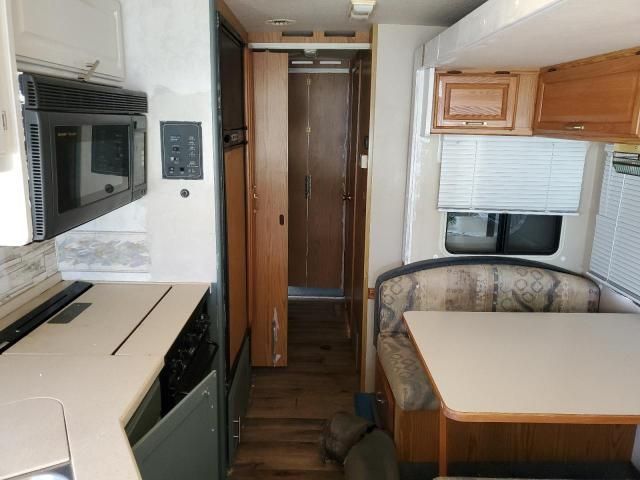 1999 Freightliner Chassis X Line Motor Home