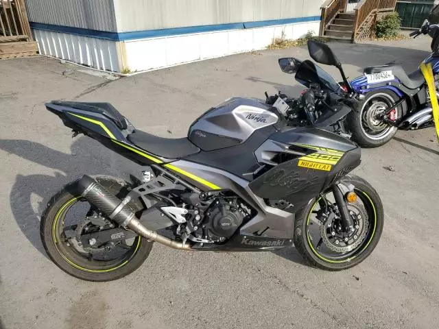 2021 Kawasaki EX400