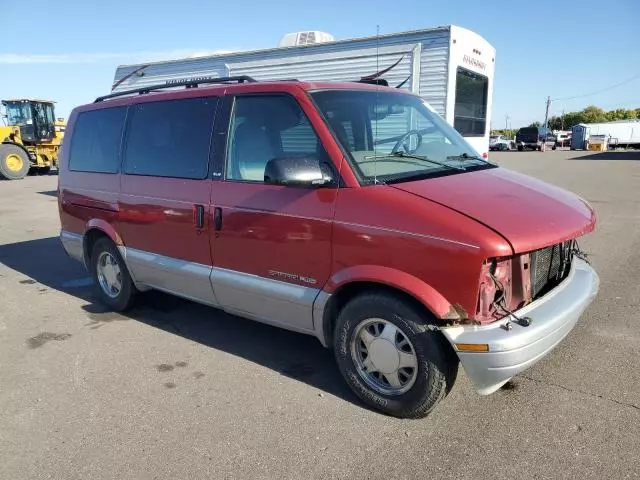 1999 GMC Safari XT