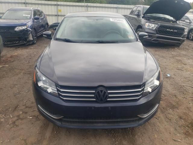 2013 Volkswagen Passat SE