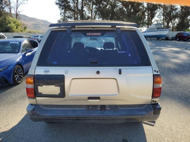 1996 Nissan Pathfinder LE