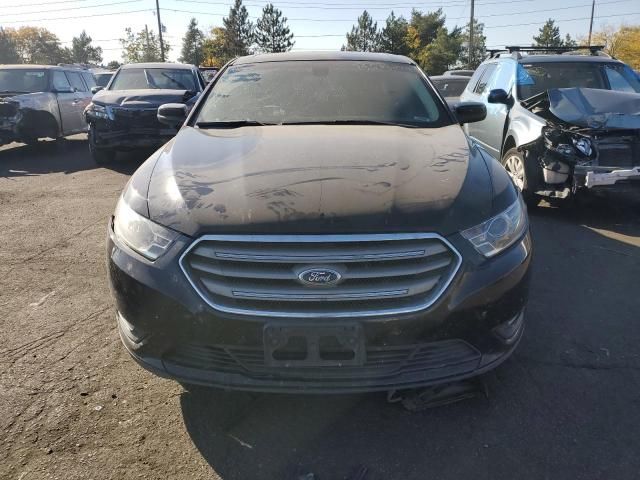 2016 Ford Taurus SEL