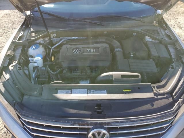 2016 Volkswagen Passat SE