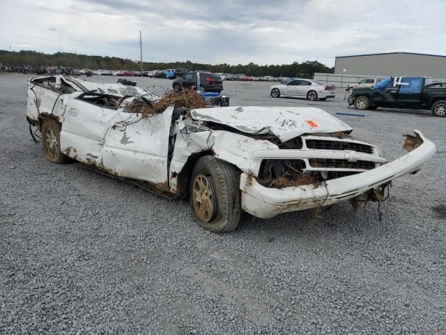 2004 Chevrolet Suburban K1500