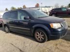 2009 Chrysler Town & Country Touring