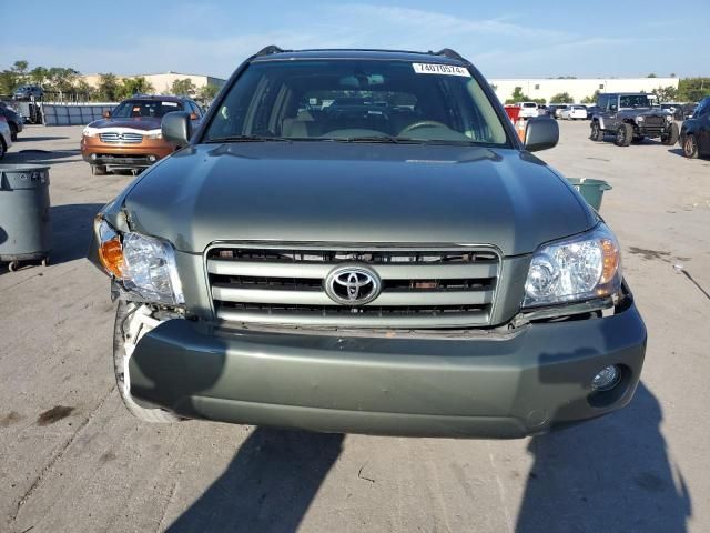 2005 Toyota Highlander Limited