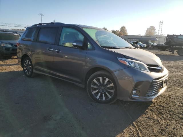 2020 Toyota Sienna XLE