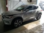 2024 Volvo XC40 Core