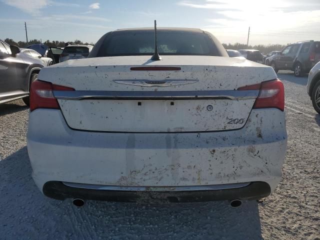 2011 Chrysler 200 Limited