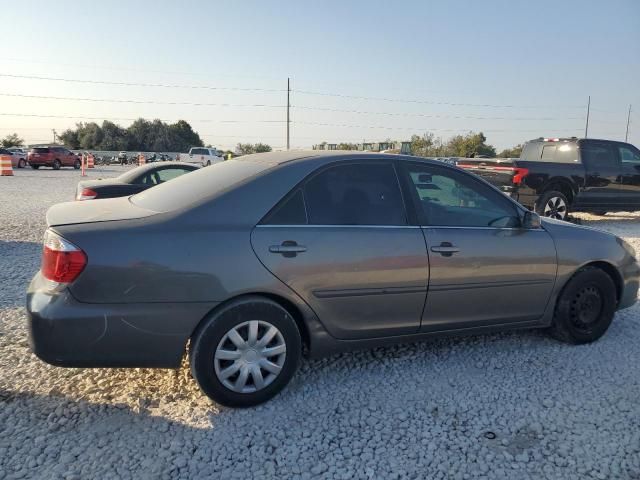 2005 Toyota Camry LE