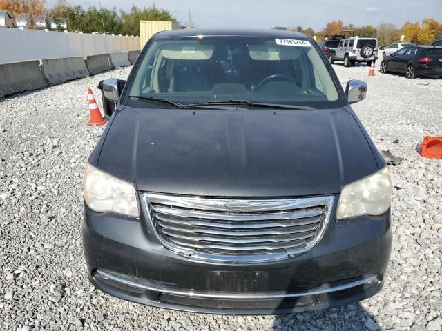 2012 Chrysler Town & Country Touring L