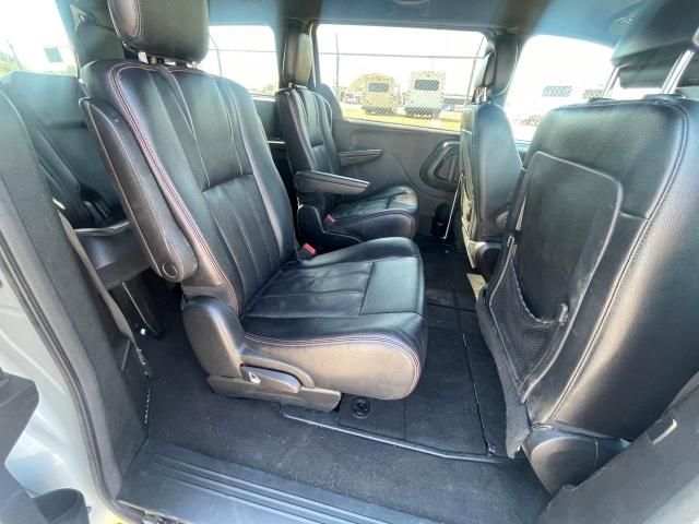 2016 Dodge Grand Caravan R/T