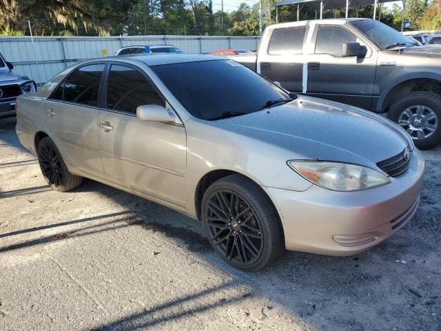 2004 Toyota Camry LE