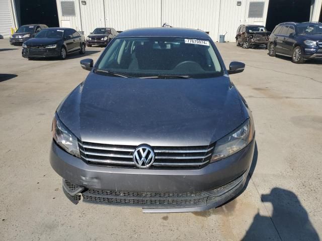 2013 Volkswagen Passat S