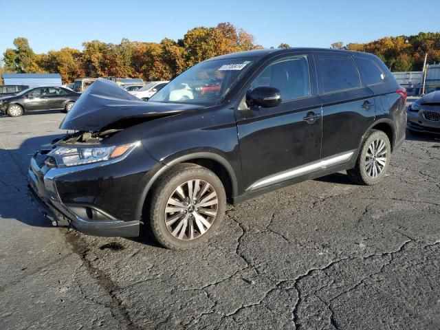 2019 Mitsubishi Outlander SE