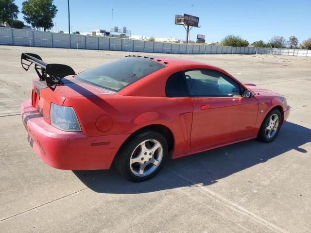 2004 Ford Mustang