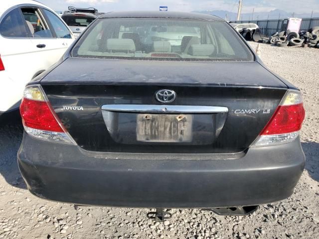 2005 Toyota Camry LE