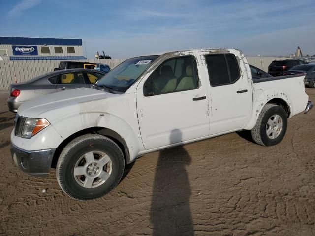 2005 Nissan Frontier Crew Cab LE