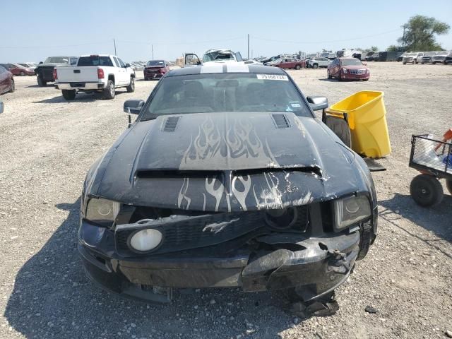 2005 Ford Mustang GT