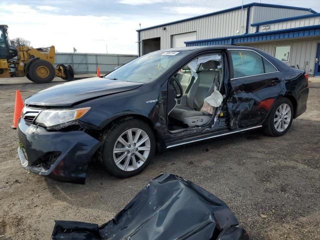 2014 Toyota Camry Hybrid