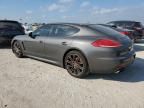 2016 Porsche Panamera 2