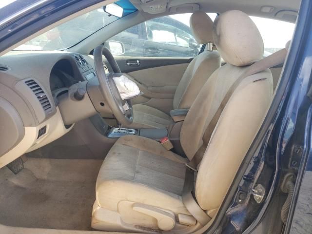 2011 Nissan Altima Base